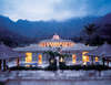 Amanjiwo resort 